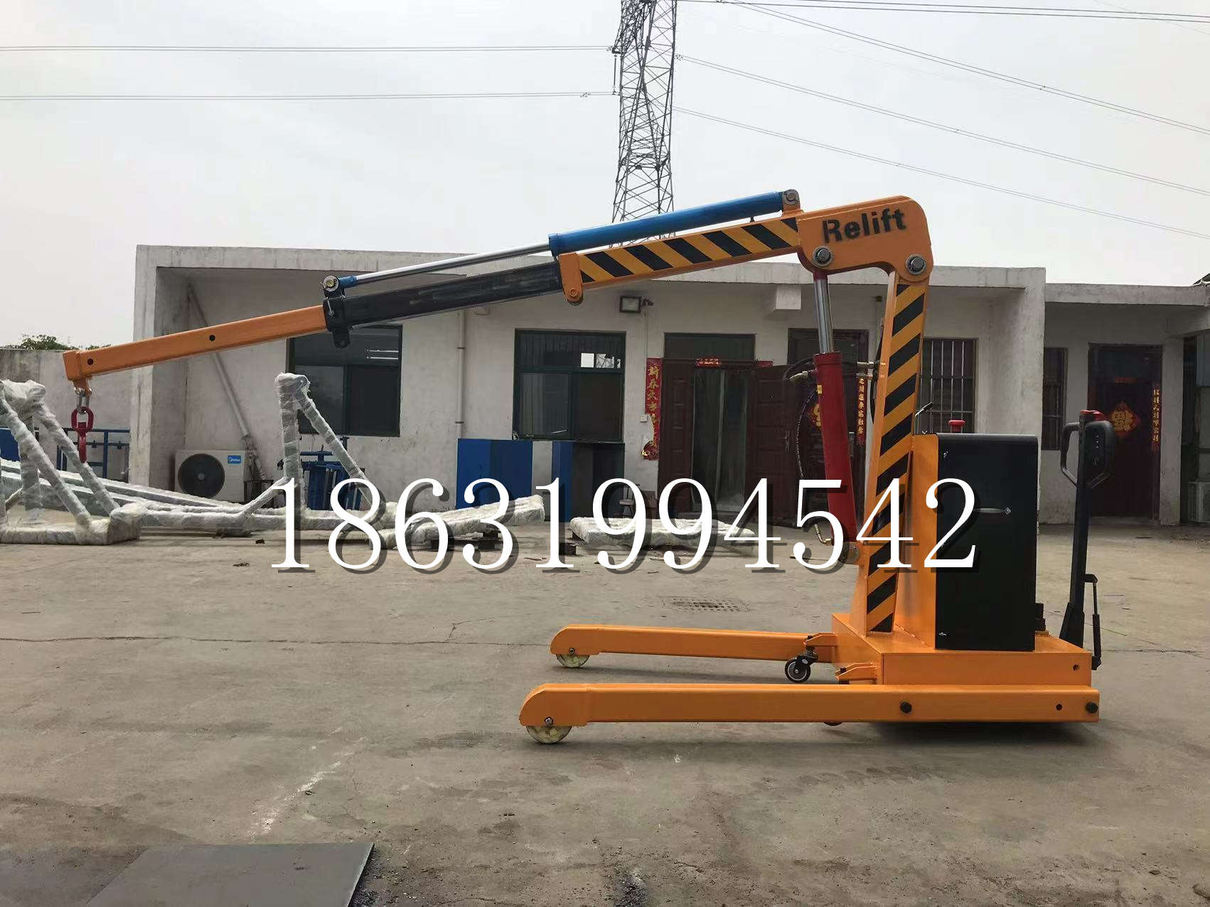 唐山市久征定做3吨三轮随车吊 农用园林绿化移树吊 平板工程用小吊机